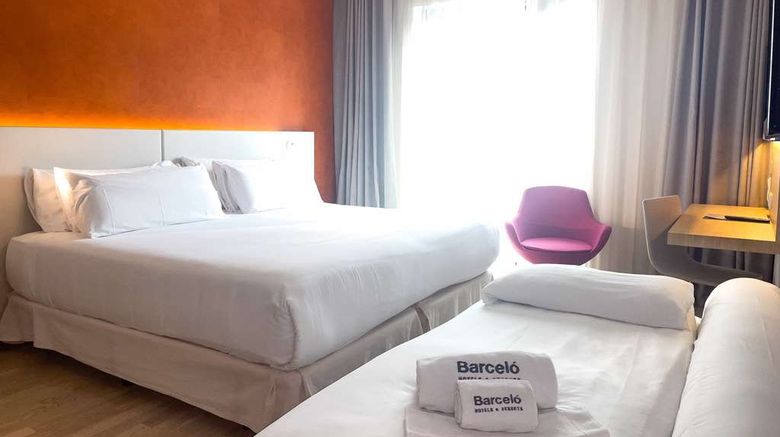 <b>Barcelo Hamburg Room</b>. Images powered by <a href="https://iceportal.shijigroup.com/" title="IcePortal" target="_blank">IcePortal</a>.