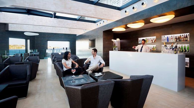 <b>Barcelo Hamilton Menorca - Adults Only Lobby</b>. Images powered by <a href="https://iceportal.shijigroup.com/" title="IcePortal" target="_blank">IcePortal</a>.