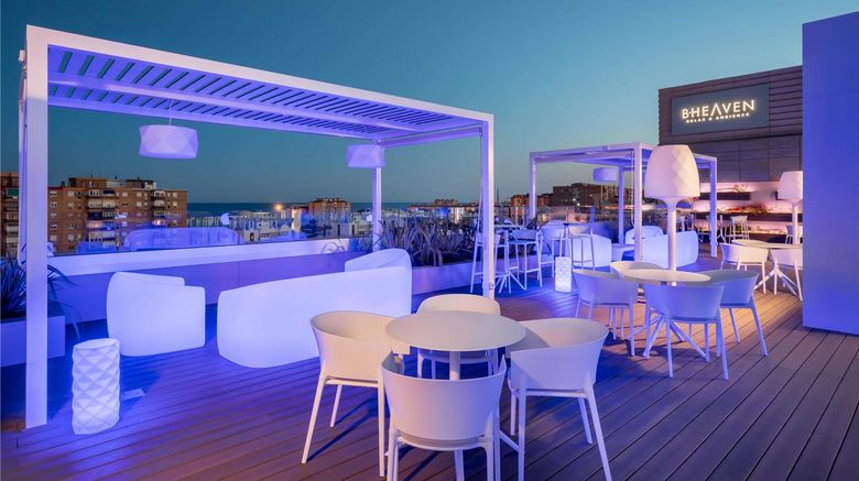 <b>Barcelo Malaga Restaurant</b>. Images powered by <a href="https://iceportal.shijigroup.com/" title="IcePortal" target="_blank">IcePortal</a>.
