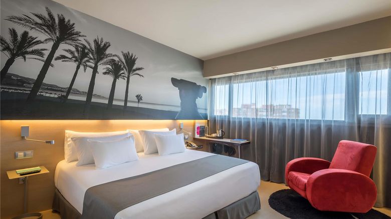 <b>Barcelo Malaga Room</b>. Images powered by <a href="https://iceportal.shijigroup.com/" title="IcePortal" target="_blank">IcePortal</a>.