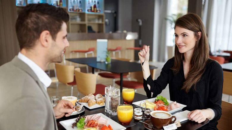<b>Occidental Praha Restaurant</b>. Images powered by <a href="https://iceportal.shijigroup.com/" title="IcePortal" target="_blank">IcePortal</a>.