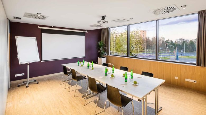 <b>Occidental Praha Meeting</b>. Images powered by <a href="https://iceportal.shijigroup.com/" title="IcePortal" target="_blank">IcePortal</a>.