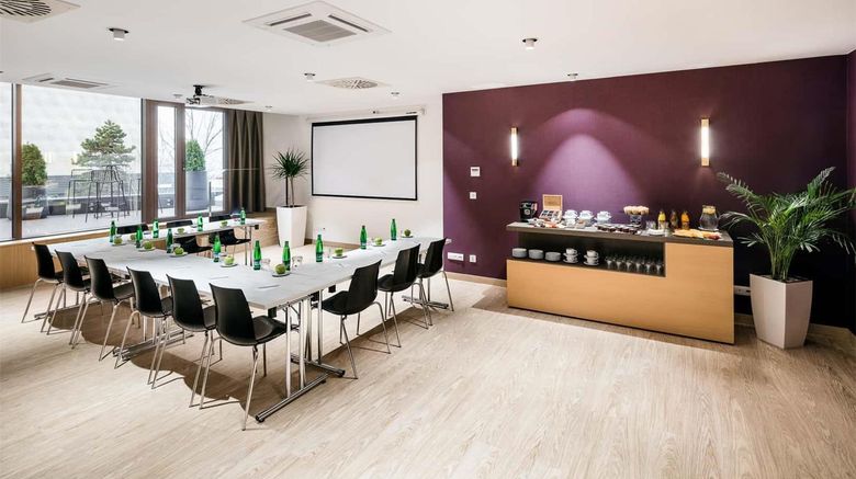 <b>Occidental Praha Meeting</b>. Images powered by <a href="https://iceportal.shijigroup.com/" title="IcePortal" target="_blank">IcePortal</a>.