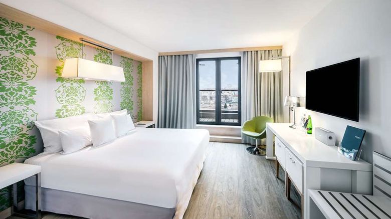 <b>Occidental Praha Five Suite</b>. Images powered by <a href="https://iceportal.shijigroup.com/" title="IcePortal" target="_blank">IcePortal</a>.