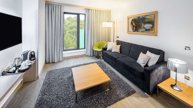 <b>Occidental Praha Five Suite</b>. Images powered by <a href="https://iceportal.shijigroup.com/" title="IcePortal" target="_blank">IcePortal</a>.