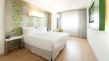 Occidental Praha Five Room