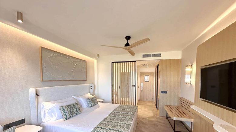 <b>Barcelo Punta Umbria Mar Room</b>. Images powered by <a href="https://iceportal.shijigroup.com/" title="IcePortal" target="_blank">IcePortal</a>.