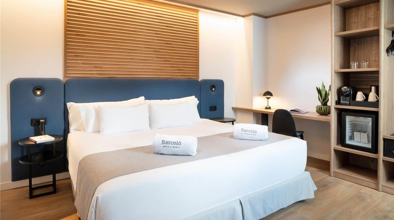 <b>Occidental Santa Cruz Contemporaneo Room</b>. Images powered by <a href="https://iceportal.shijigroup.com/" title="IcePortal" target="_blank">IcePortal</a>.