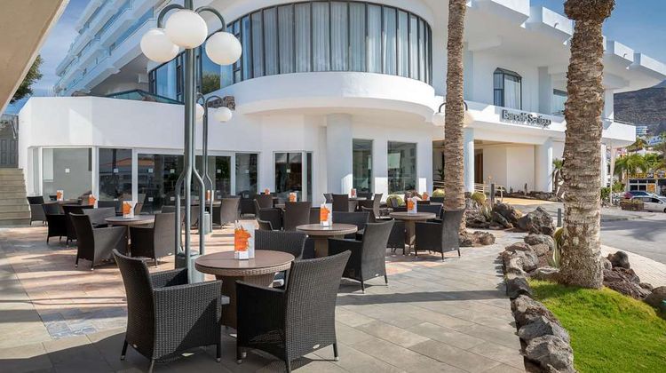 Barcelo Santiago Exterior