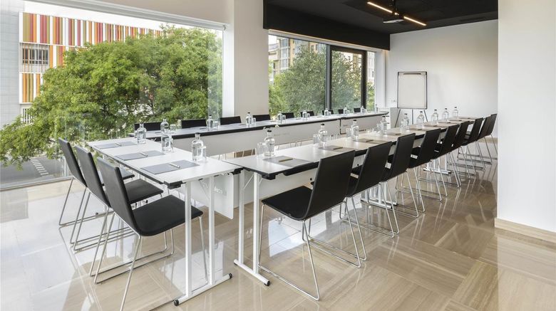 <b>Barcelo Valencia Meeting</b>. Images powered by <a href="https://iceportal.shijigroup.com/" title="IcePortal" target="_blank">IcePortal</a>.