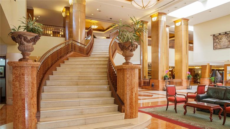 <b>Barcelo Guatemala City Lobby</b>. Images powered by <a href="https://iceportal.shijigroup.com/" title="IcePortal" target="_blank">IcePortal</a>.