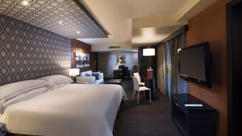 <b>Barcelo Santo Domingo Suite</b>. Images powered by <a href="https://iceportal.shijigroup.com/" title="IcePortal" target="_blank">IcePortal</a>.