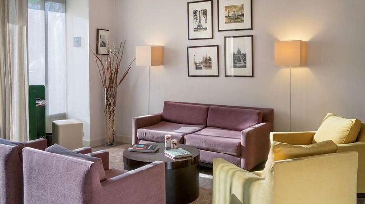 Best Western Rives de Paris La Defense Lobby