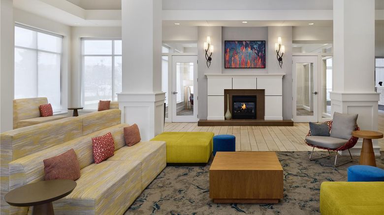 <b>Hilton Garden Inn Detroit Troy Lobby</b>. Images powered by <a href="https://iceportal.shijigroup.com/" title="IcePortal" target="_blank">IcePortal</a>.