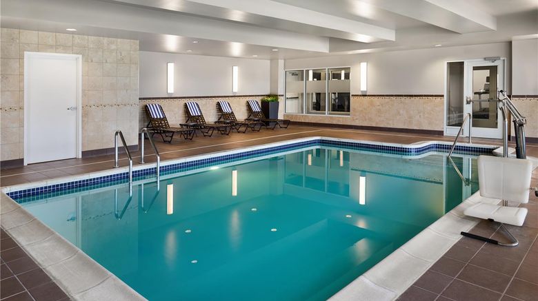 <b>Hilton Garden Inn Detroit Troy Pool</b>. Images powered by <a href="https://iceportal.shijigroup.com/" title="IcePortal" target="_blank">IcePortal</a>.