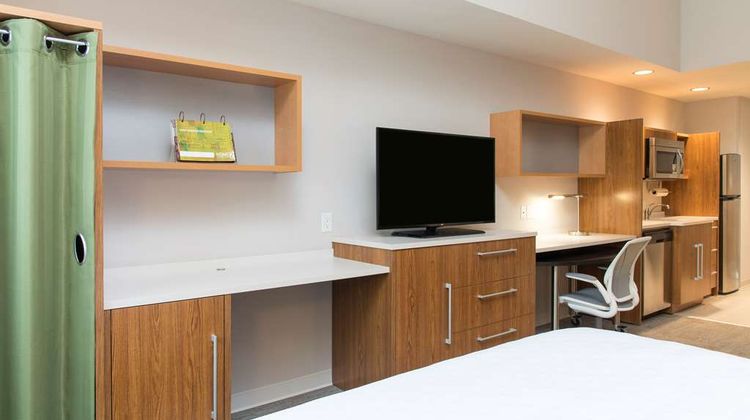 Home2 Suites by Hilton Indianapolis Dtwn Room