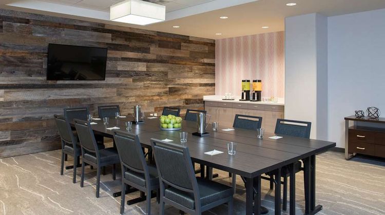 Home2 Suites by Hilton Indianapolis Dtwn Meeting