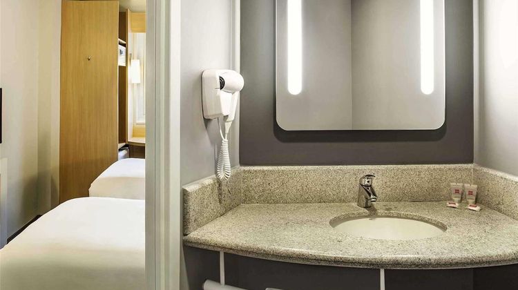 Ibis Copacabana Posto 5 Room