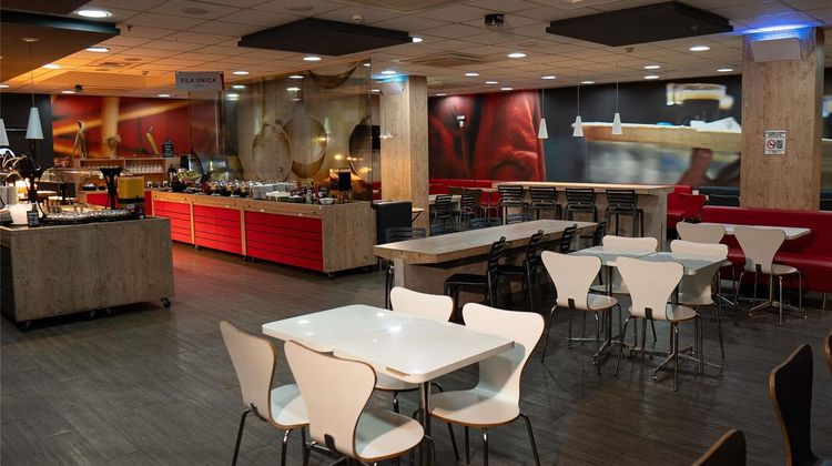 Ibis Copacabana Posto 5 Restaurant