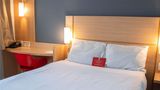 Ibis Copacabana Posto 5 Room