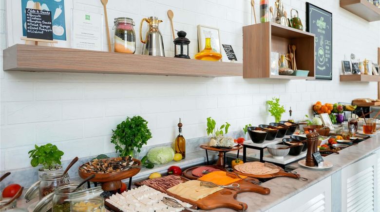 <b>Ibis Styles Dragon Mart Dubai Hotel Restaurant</b>. Images powered by <a href="https://iceportal.shijigroup.com/" title="IcePortal" target="_blank">IcePortal</a>.