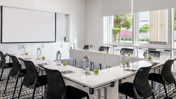 Ibis Styles Dragon Mart Dubai Hotel Meeting