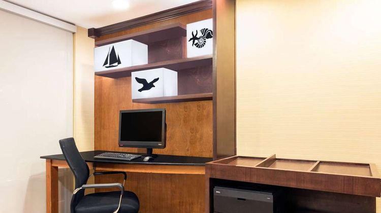 Baymont Inn & Suites Savannah Midtown Other