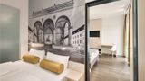 Super 8 Munich City North Room