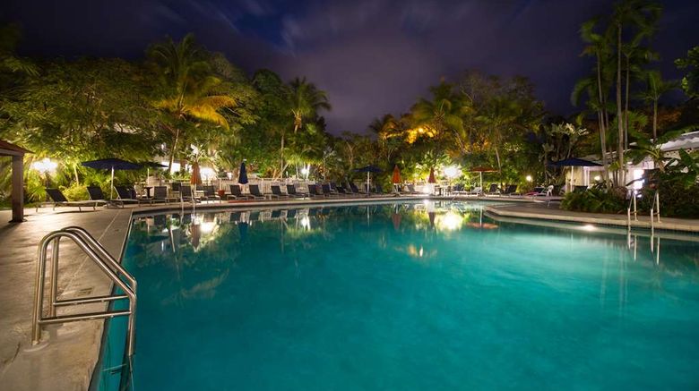 <b>Banana Bay Resort & Marina-Marathon Pool</b>. Images powered by <a href="https://iceportal.shijigroup.com/" title="IcePortal" target="_blank">IcePortal</a>.