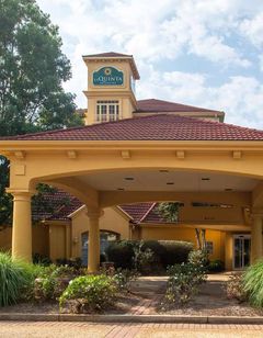 La Quinta Inn & Suites Airport South