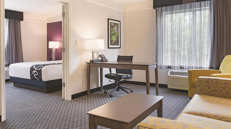 La Quinta Inn & Suites Perimeter Medical Suite