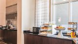<b>La Quinta Inn & Suites Perimeter Medical Other</b>. Images powered by <a href="https://iceportal.shijigroup.com/" title="IcePortal" target="_blank">IcePortal</a>.