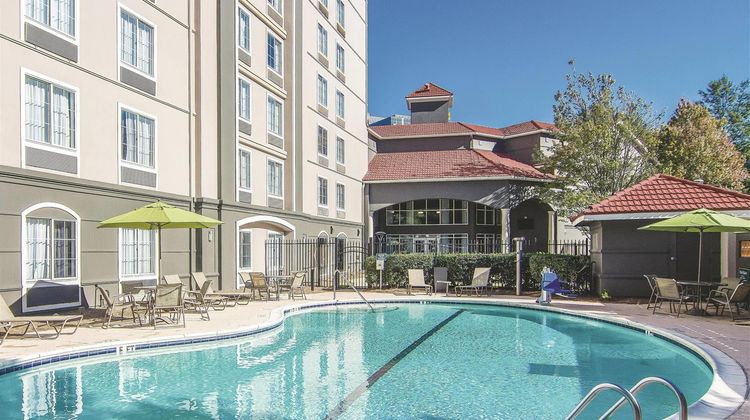 La Quinta Inn & Suites Perimeter Medical Pool