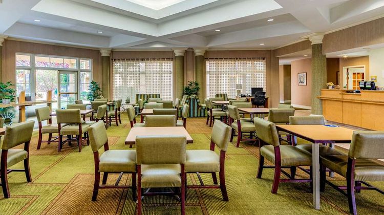 La Quinta Inn and Suites Fremont Lobby