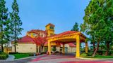 La Quinta Inn and Suites Fremont Exterior