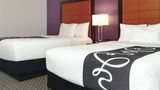 La Quinta Inn & Suites Ontario Airport Room
