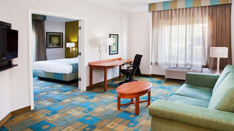 La Quinta Inn & Stes Greenville/Haywood Suite