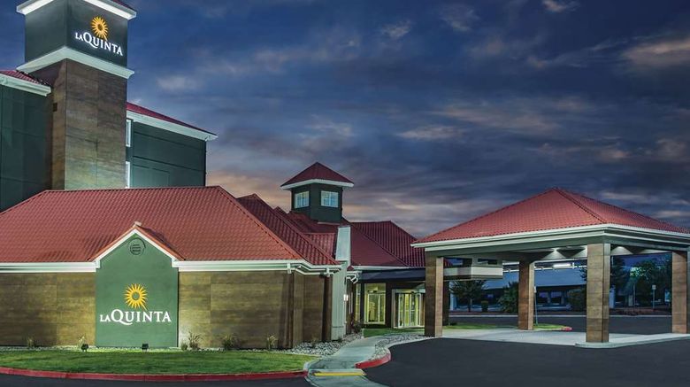 <b>La Quinta Inn & Stes Las Vegas Exterior</b>. Images powered by <a href="https://iceportal.shijigroup.com/" title="IcePortal" target="_blank">IcePortal</a>.