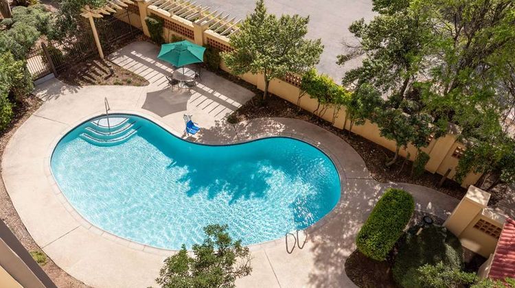 La Quinta Inn & Stes Austin SW at Mopac Pool