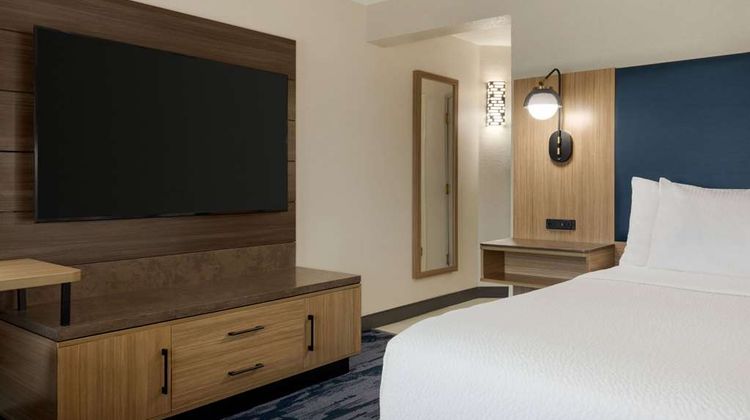 La Quinta Inn & Stes Austin SW at Mopac Suite