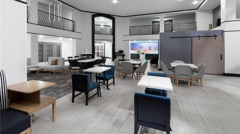 <b>La Quinta Inn & Stes Houston Bush Intl Lobby</b>. Images powered by <a href="https://iceportal.shijigroup.com/" title="IcePortal" target="_blank">IcePortal</a>.