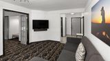 <b>La Quinta Inn & Stes Houston Bush Intl Suite</b>. Images powered by <a href="https://iceportal.shijigroup.com/" title="IcePortal" target="_blank">IcePortal</a>.