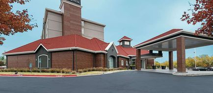 La Quinta Inn & Suites Oklahoma City Exterior