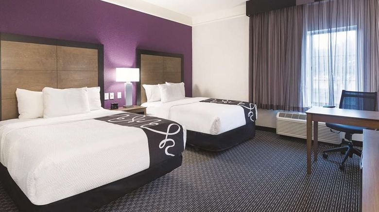 <b>La Quinta Inn & Suites Oklahoma City Room</b>. Images powered by <a href="https://iceportal.shijigroup.com/" title="IcePortal" target="_blank">IcePortal</a>.