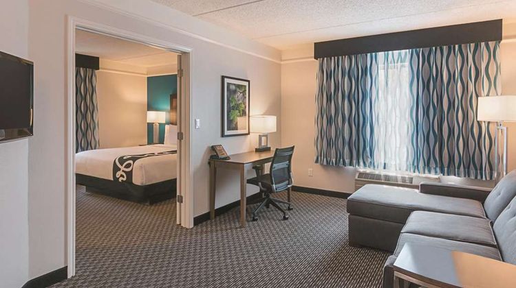 La Quinta Inn & Suites Orlando UCF Suite