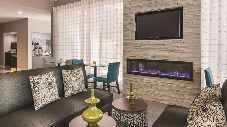 La Quinta Inn & Suites Orlando UCF Lobby