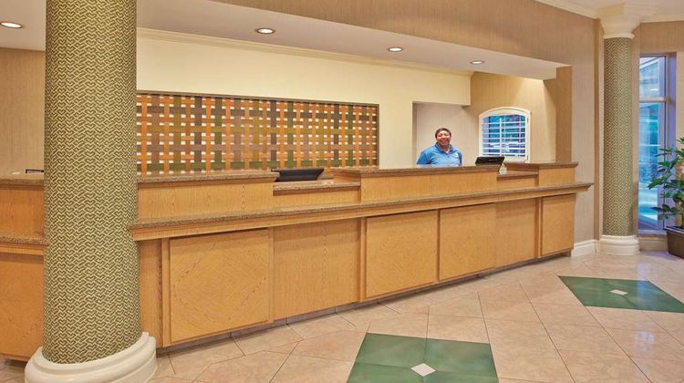 La Quinta Inn & Suites Winston-Salem Lobby