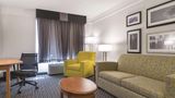 La Quinta Inn & Suites Chapel Hill Suite