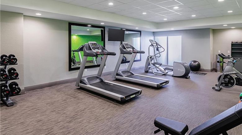 <b>La Quinta Inn & Suites Austin Airport Health</b>. Images powered by <a href="https://iceportal.shijigroup.com/" title="IcePortal" target="_blank">IcePortal</a>.