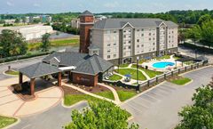 La Quinta Inn & Suites Greensboro
